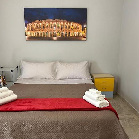 B&B Saval Verona Exteriör bild